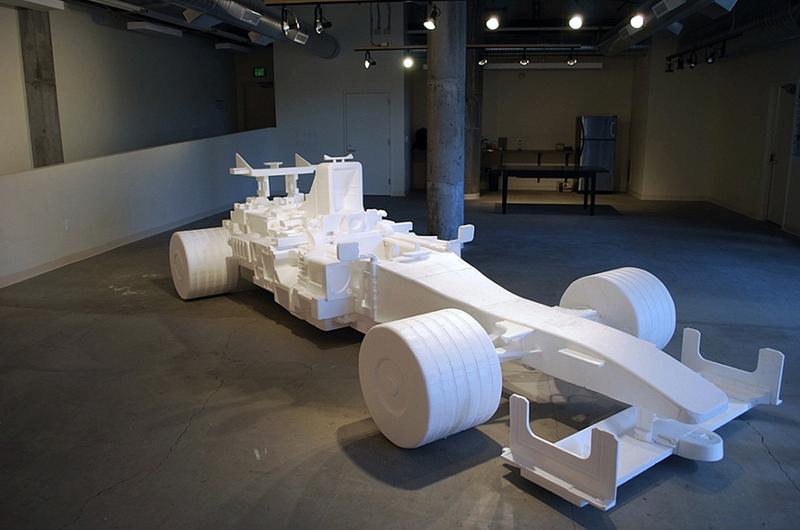 Illustration for article titled Artist Creates Life-Size F1 Car Out Of Styrofoam